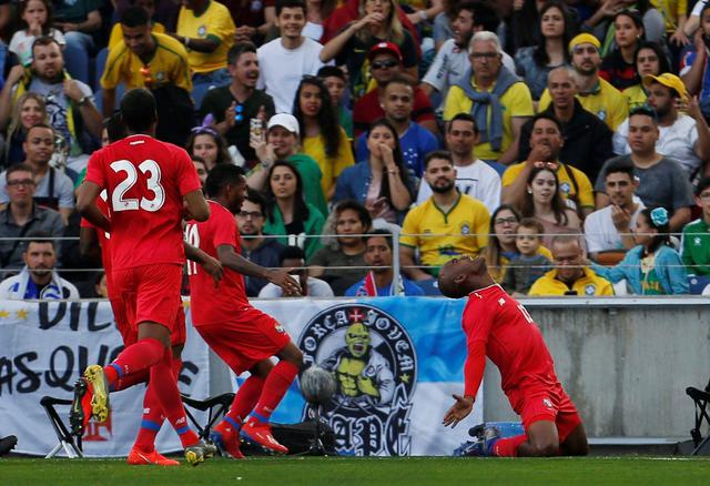 Brasil vs. Panamá: Machado sorprendió al 'Scratch' con gol de cabeza para el 1-1. (Foto: Reuters)