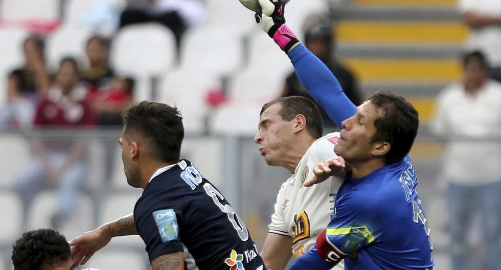 Alianza Lima y Universitario se enfrentarán en un nuevo clásico y esto dijo Leao Butrón. (Foto: Getty Images)