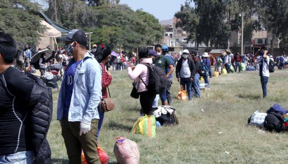 FOTOS:   Los portadores del virus eran parte del primer grupo de 500 caminantes que pretendía retornar a la ciudad de Huaraz. (Gobierno Regional de Áncash)