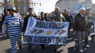 Transporte público argentino dirá "las Malvinas son argentinas"
