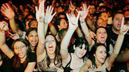 El lado oscuro de las canciones y la música “felices” - 3