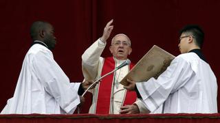 El Papa dice que las parejas gays son un desafío para la educación católica