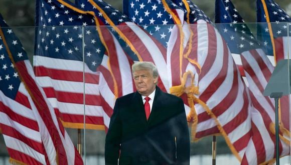 El presidente de los Estados Unidos, Donald Trump, llega para hablar con sus seguidores desde The Ellipse, cerca de la Casa Blanca, en Washington, DC, el 6 de enero de 2021. (Foto de Brendan Smialowski / AFP)