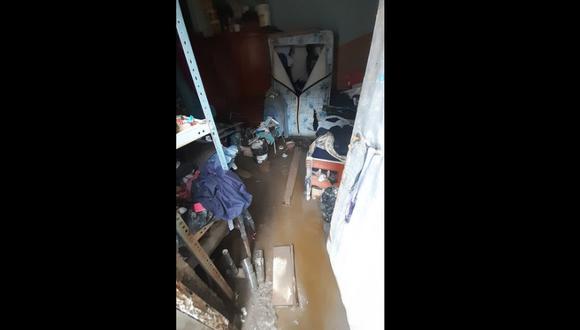 Desagüe colapsó e inundó 80 viviendas, en Tacna (GEC)