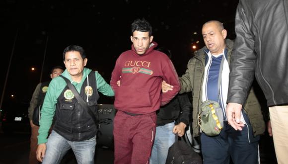 El ciudadano venezolano fue traído a Lima desde Tumbes para ser investigado por el doble crimen. (Foto: Kelvin Garcia / GEC)