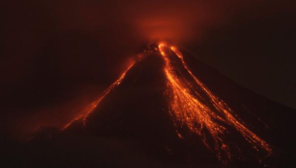México: Volcán Colima obliga evacuación de más de 80 personas