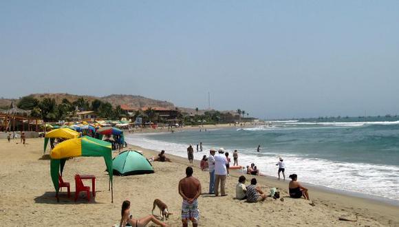 Las balnearios considerados como saludables son San Pedro de Vice (Sechura), Máncora, Los Órganos, Cabo Blanco, Punta Lobitos, Muelle Lobitos, Piscinas (Lobitos), Las Palmeras y La Esmeralda de Colán (Foto: Ralph Zapata)