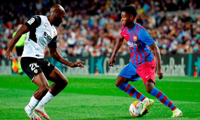 Barcelona recibió a Valencia por LaLiga española | Foto: EFE.