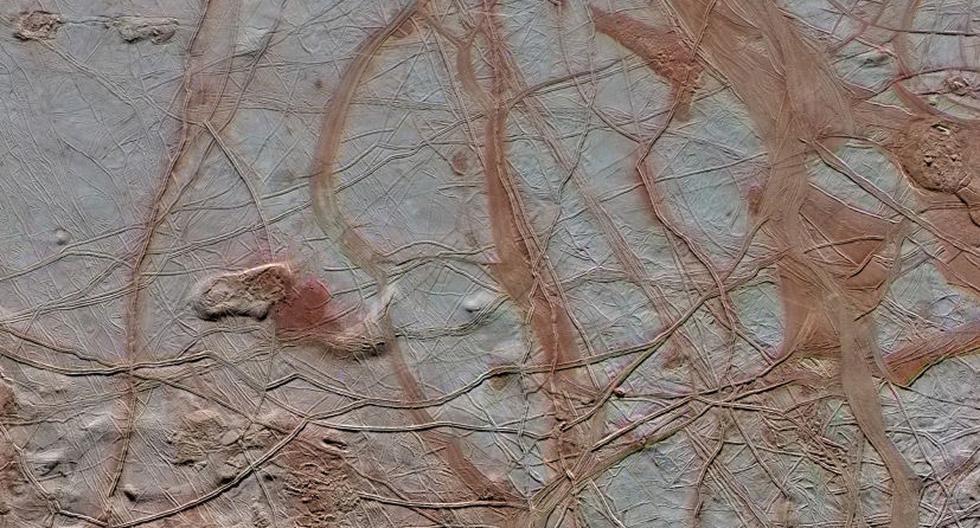 Patrones de fracturas de la superficie de hielo de Europa, la luna de Júpiter. (Foto: NASA/JPL-Caltech/ SETI Institute)