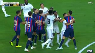Tensión en el clásico: la trifulca entre los jugadores de Real Madrid y Barcelona | VIDEO