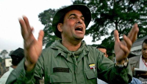 Salvatore Mancuso fue extraditado a Estados Unidos desde Colombia en 2008 y se declaró culpable de narcotráfico. (AFP).