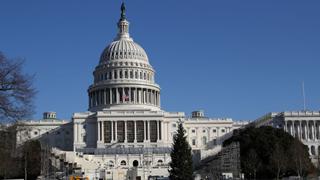 Cámara de Representantes incrementa de 600 a 2.000 dólares el cheque de estímulo para los estadounidenses