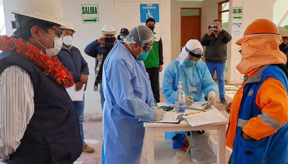 Puno: La Diresa transfirió cerca de tres millones de soles a las Redes de Salud de Puno y San Román para incrementar el número de equipos de respuesta rápida y hacer frente al COVID-19. (Foto Diresa Puno)