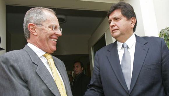 García cuestiona renuncia de PPK a nacionalidad estadounidense