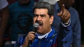 Maduro se dice orgulloso de su gestión, tras una década en el poder