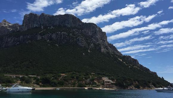 Tavolara es una bella isla, el escenario de la fascinante historia del "reino más pequeño del mundo". (Foto: Facebook)