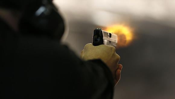 Pistola Glock calibre 9mm. de fabricación austriaca. (Foto referencial: AFP).