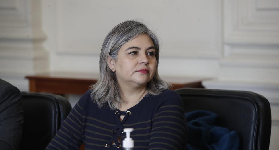 La ministra Alessandra Herrera no consignó la investigación fiscal que se le siguió en Madre de Dios en su Declaración Jurada. Foto: archivo @MinemPeru