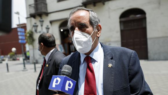 El congresista Ricardo Burga resaltó que el ministro del Interior, José Elice, es el responsable político por los fallecimientos en las protestas de los trabajadores agrarios. (Foto: GEC)