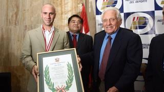 Así ocurrió: En 2008 Luis Horna recibe los Laureles Deportivos