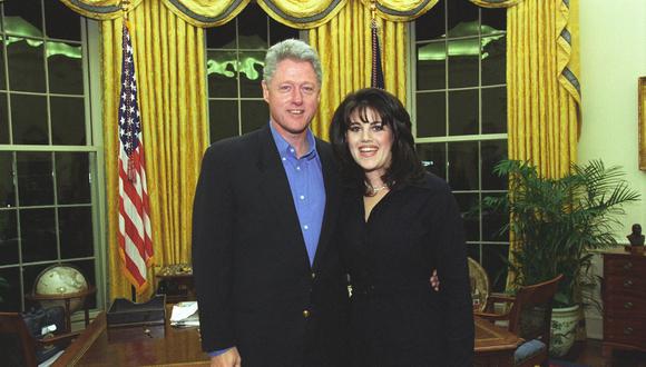 El expresidente Bill Clinton (1993-2001) junto a la diseñadora de moda Monica Lewinsky en la Casa Blanca. (Foto: The White House)