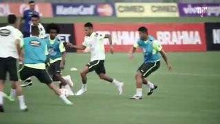 Nadie para a Neymar, ni en entrenamiento de Brasil (VIDEO)