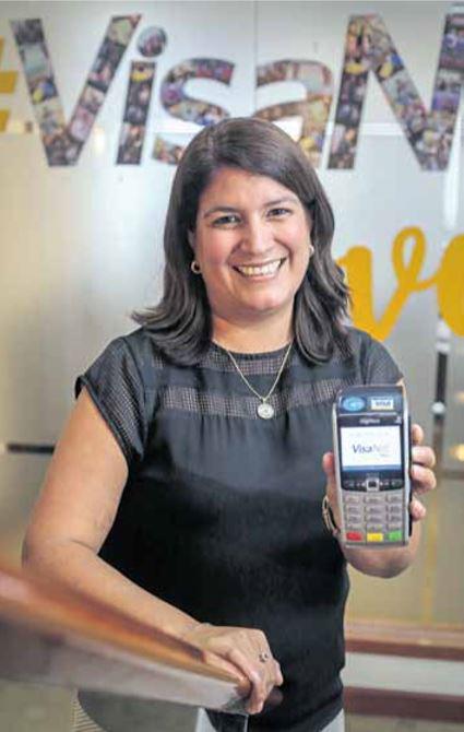 Visanet entregará nuevos dispositivos a sus clientes que aceptan tarjetas de todas las marcas, afirma Miranda, gerenta de Productos.