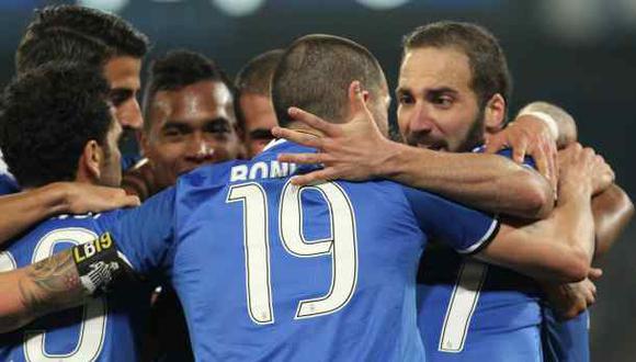 Juventus perdió 3-2 ante Napoli, pero avanzó a final de Copa