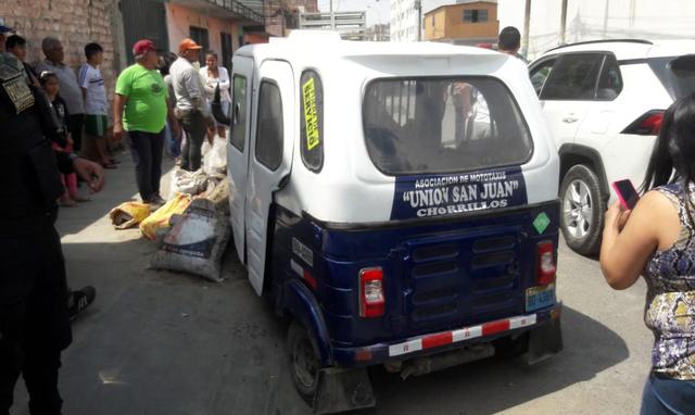 Los presuntos delincuentes se trasladaban en un mototaxi. (Foto: Daniel Bedoya/GEC)