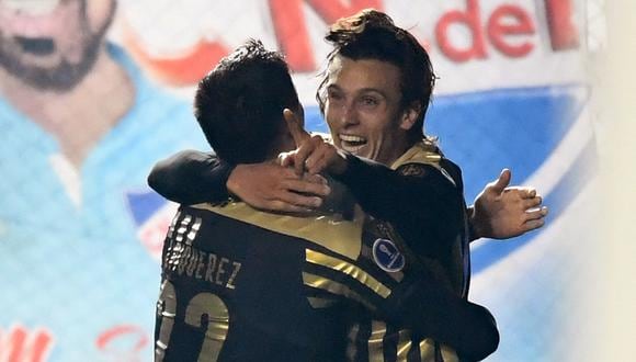 Peñarol venció 2-1 a Nacional en el superclásico uruguayo. (Foto: AFP)