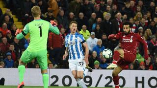 Liverpool vs. Huddersfield: Salah anotó el 3-0 con este golazo de 'sombrero' | VIDEO