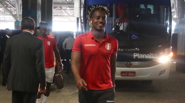 La selección peruana ya se encuentra en el estadio Arena Do Gremio para realizar su debut en la Copa América 2019 frente a Venezuela. Aquí te dejamos las mejores imágenes del arribo de la bicolor (Foto: @SelecciónPerú)