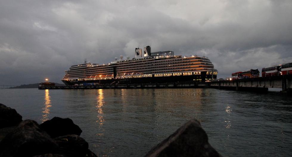 Holland America Line, propietaria del navío, anunció en las redes sociales los resultados, que dan vía libre para que los viajeros. (AFP).