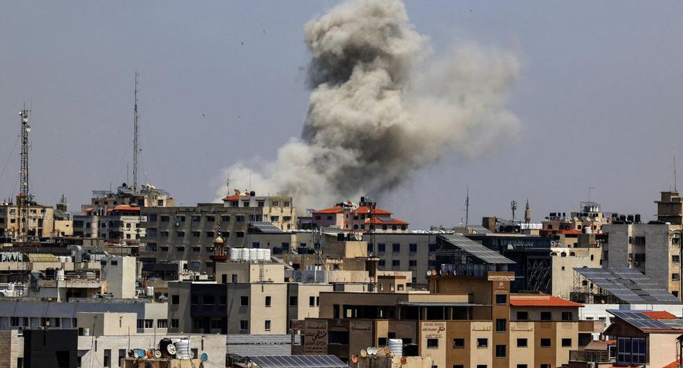 Israeli technique to warn civilians before bombing in Gaza
