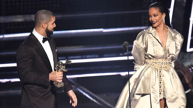 Drake le confesó su amor en vivo a Rihanna y ella reaccionó así - 2