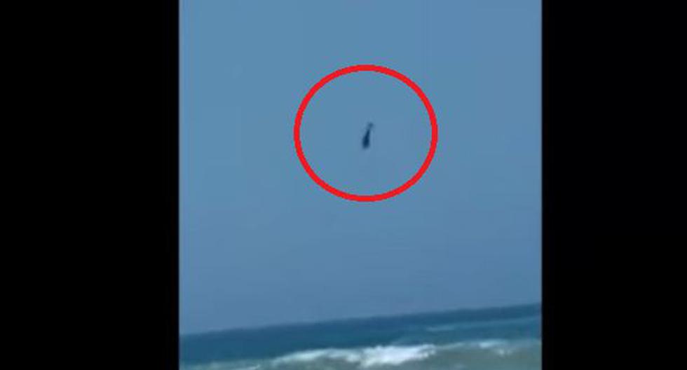 Este hecho ocurrió en abril en una playa de Puerto Escondido, en México (YouTube)