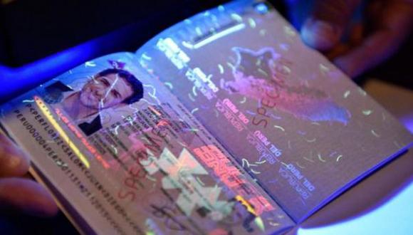 Pasaporte electrónico nominado al premio mejor documento 2016