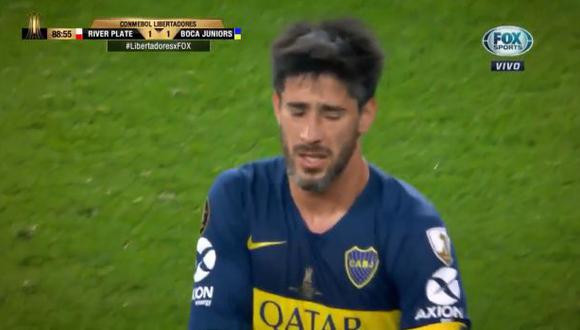 Pablo Pérez, frustración y cinta de capitán al suelo tras ser cambiado en la final de Libertadores | Foto: captura