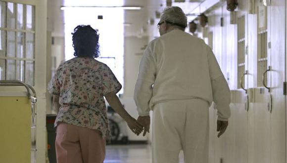 El Alzheimer se habría transmitido por procedimientos médicos