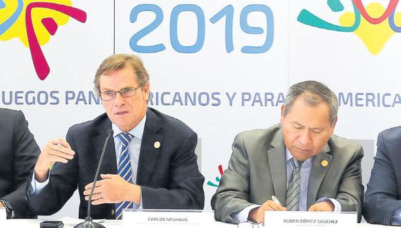 Carlos Neuhaus anunció que habrá transparencia en las licitaciones para las obras con miras a los Juegos Panamericanos Lima 2019. (Hugo Pérez/El Comercio)