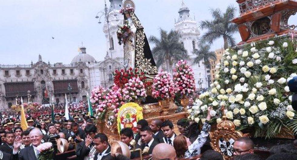 PPK rindió, junto sus ministros de Estado, un homenaje a santa Rosa de Lima, patrona de América y las Filipinas, al conmemorarse 400 años de su fallecimiento. (Foto: Andina)