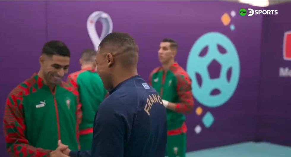 La amistad de Mbappé y Hakimi: saludo cariñoso previo al Francia vs. Marruecos | VIDEO