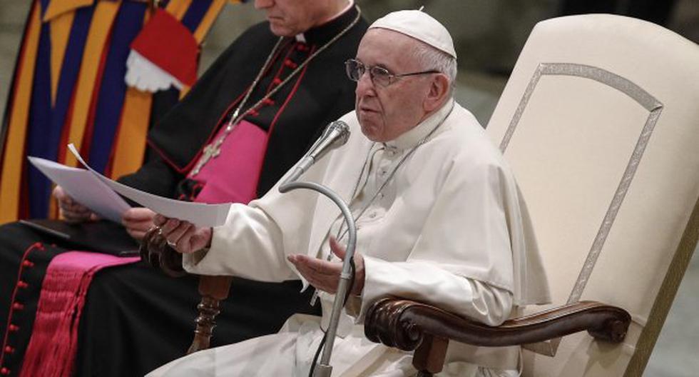 El Papa Francisco invocó a todos los que lloran la muerte de George H.W. Bush la bendición divina de fuerza y paz, según se indica en el texto. (Foto: EFE)