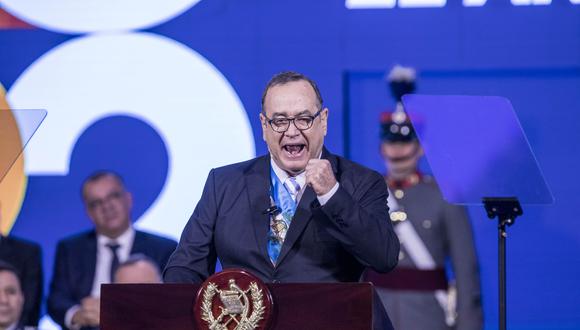 El presidente de Guatemala, Alejandro Giammattei, participa en un acto de informe de gestión de su Gobierno, en Ciudad de Guatemala (Guatemala).