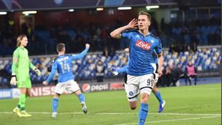 Napoli goleó 4-0 a Genk y avanzó a octavos de final de la Champions League