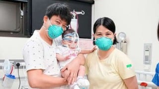 La bebé “más pequeña del mundo” pudo salir del hospital 13 meses después de nacer