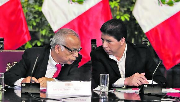 Procuraduría pide al Poder Judicial embargo de los bienes de Pedro Castillo y Aníbal Torres en el proceso por golpe de Estado. (Foto: EFE/ Paolo Aguilar)