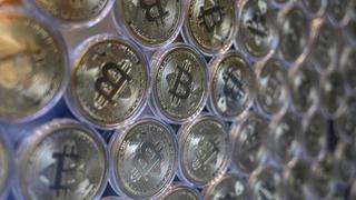 El bitcoin se hunde y arrastra a otras criptodivisas