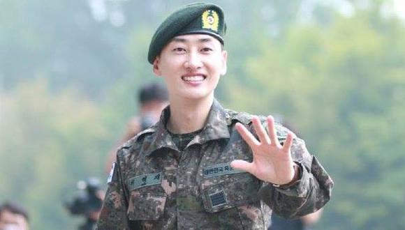 Donghae de Super Junior oficialmente terminó su servicio militar.