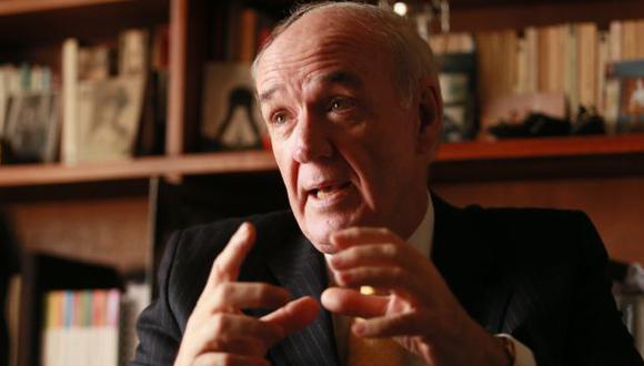 García Belaunde: Hay manejo descuidado sobre presunto espionaje